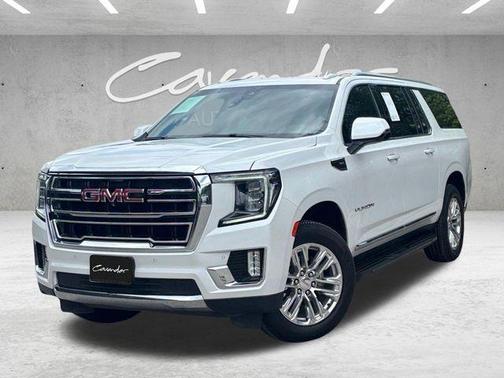 White Frost Tri-Coat 2022 GMC Yukon XL SLT