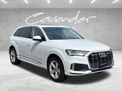 Carrara White 2024 Audi Q7 45 Premium Plus