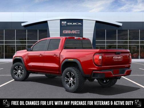 2025 GMC Canyon AT4