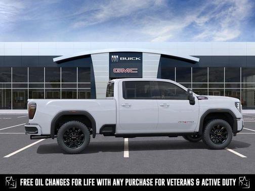 2025 GMC Sierra 2500 AT4