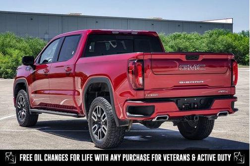 2024 GMC Sierra 1500 AT4