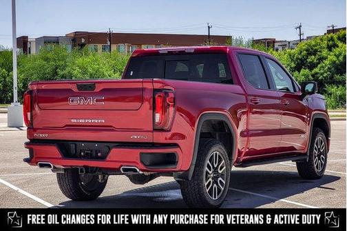2024 GMC Sierra 1500 AT4