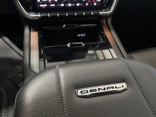 White Frost Tri-Coat 2025 GMC Yukon Denali
