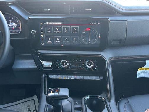 2025 GMC Sierra 1500 AT4