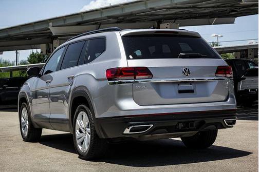 2022 Volkswagen Atlas 3.6L SE w/Technology