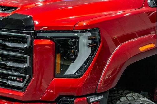 2025 GMC Sierra 2500 AT4