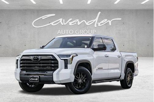 2022 Toyota Tundra SR5