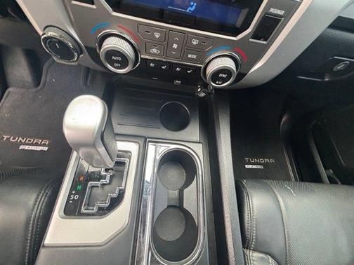 2017 Toyota Tundra Platinum