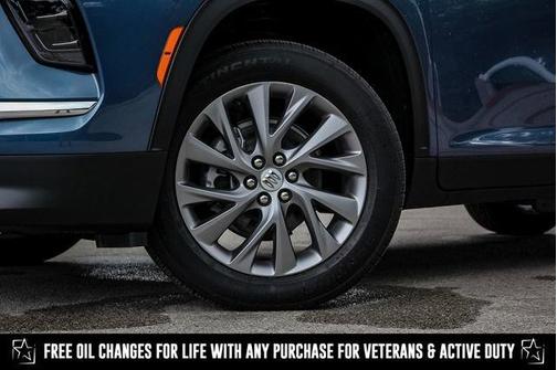 2025 Buick Enclave Preferred