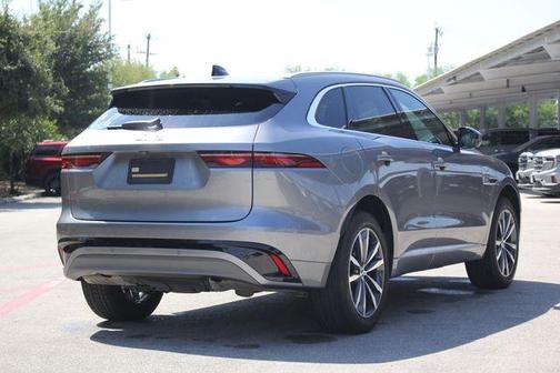 2024 Jaguar F-PACE P250 R-Dynamic S