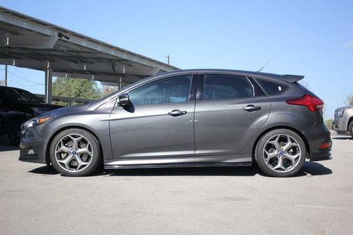 2017 Ford Focus ST Base