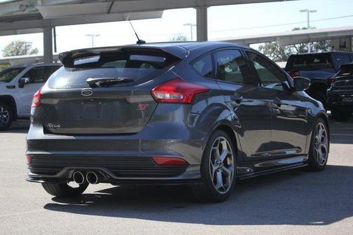2017 Ford Focus ST Base