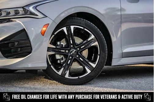 2022 Kia K5 GT-Line