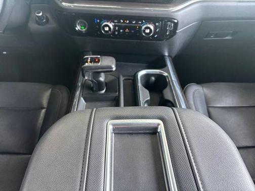 Titanium Rush Metallic 2022 GMC Sierra 1500 SLT