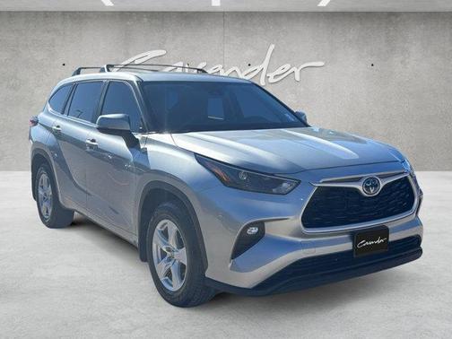 2023 Toyota Highlander Hybrid LE