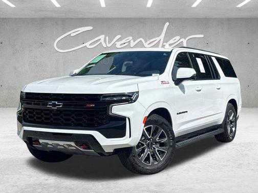 Summit White 2024 Chevrolet Suburban Z71
