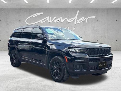 Diamond Black 2025 Jeep Grand Cherokee L Laredo
