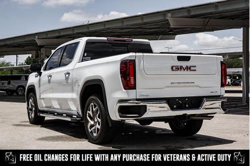 2024 GMC Sierra 1500 SLT