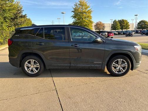 2021 GMC Terrain SLE