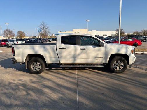 2018 GMC Canyon Base