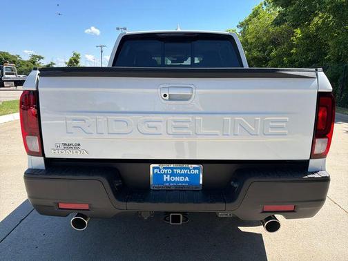 Platinum White Pearl 2026 Honda Ridgeline RTL