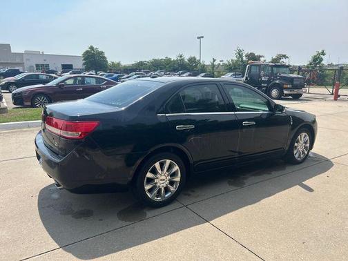 2010 Lincoln MKZ Base