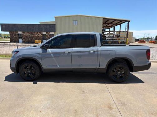 Sonic Gray Pearl 2026 Honda Ridgeline Black Edition