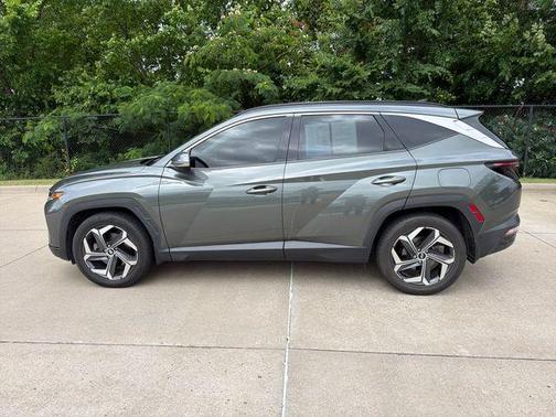 Amazon Gray 2022 Hyundai TUCSON Limited