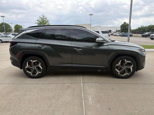 Amazon Gray 2022 Hyundai TUCSON Limited