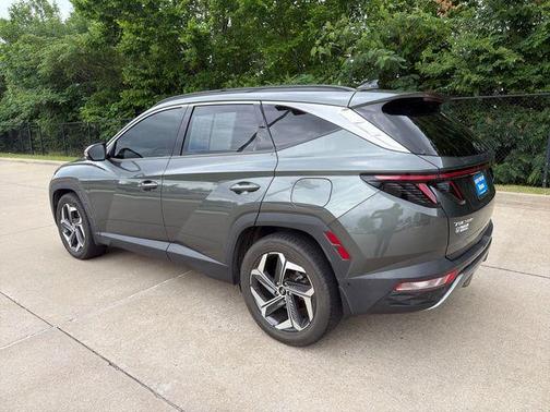 Amazon Gray 2022 Hyundai TUCSON Limited