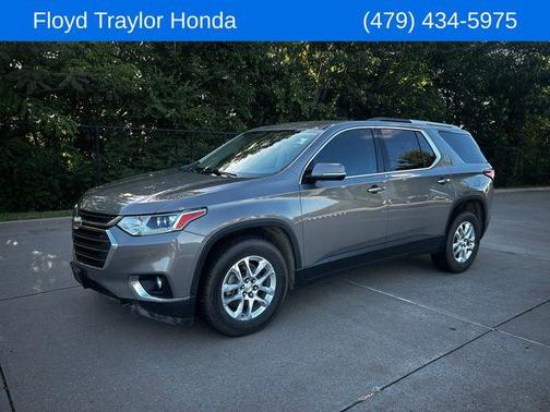 2018 Chevrolet Traverse LT Cloth
