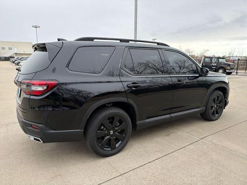 2025 Honda Pilot Black Edition