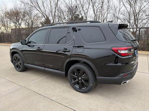 2025 Honda Pilot Black Edition