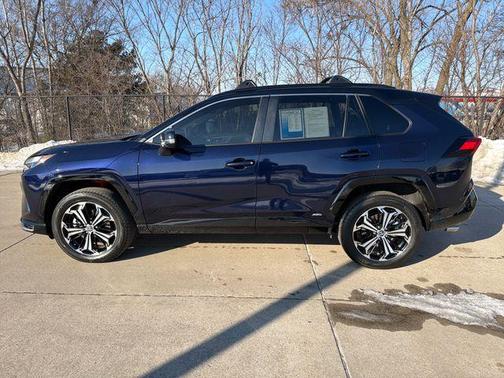 2025 Toyota RAV4 Plug-In Hybrid XSE