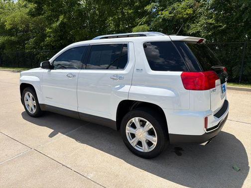 Summit White 2017 GMC Terrain SLT