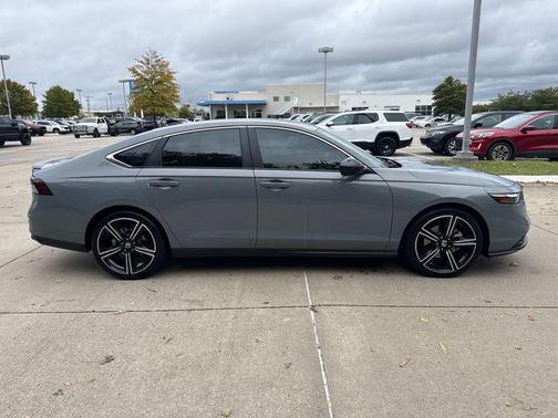 2025 Honda Accord Hybrid Sport