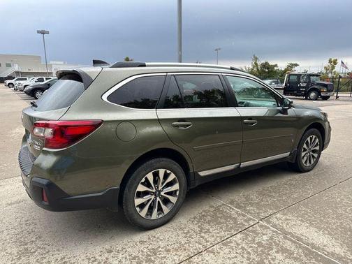 2019 Subaru Outback 2.5i Touring