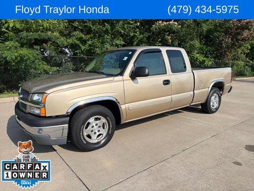 Sandstone Metallic 2004 Chevrolet Silverado 1500 LS Extended Cab