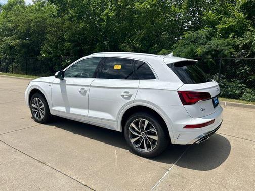 2024 Audi Q5 45 S line quattro Premium