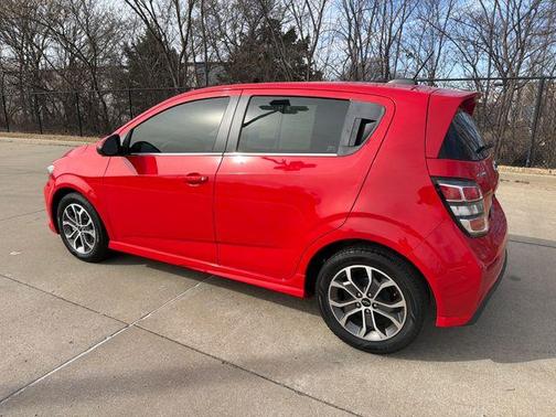 2018 Chevrolet Sonic LT