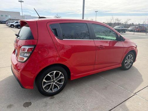 2018 Chevrolet Sonic LT