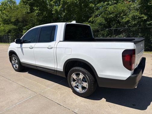 Platinum White Pearl 2026 Honda Ridgeline RTL