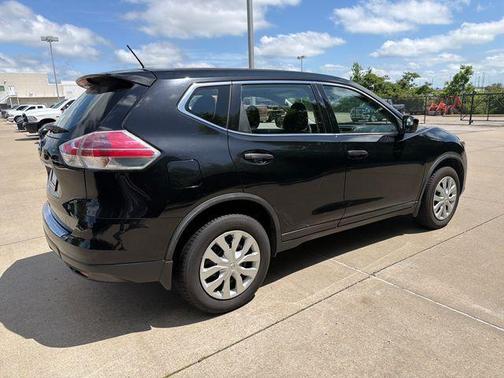 Magnetic Black 2016 Nissan Rogue S
