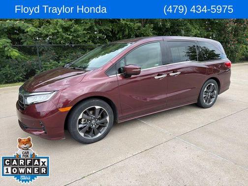 Deep Scarlet Pearl 2021 Honda Odyssey Elite