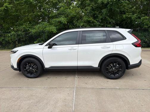 Platinum White Pearl 2026 Honda CR-V Hybrid Sport-L
