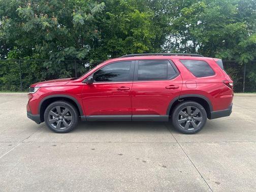 2025 Honda Pilot Sport