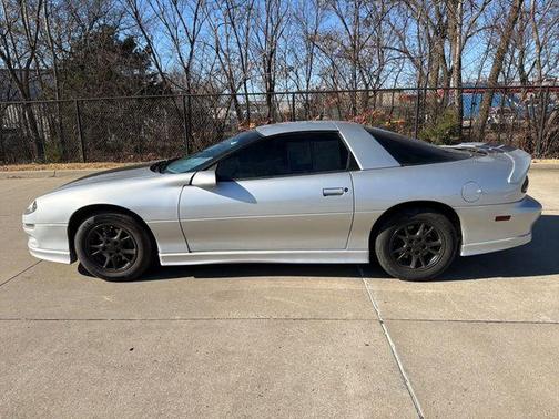 2000 Chevrolet Camaro 