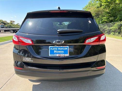 Mosaic Black Metallic 2021 Chevrolet Equinox LS