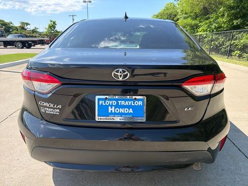 Black Sand Pearl 2022 Toyota Corolla LE