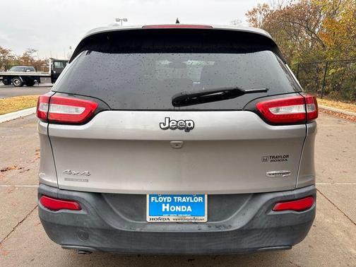 2016 Jeep Cherokee Latitude